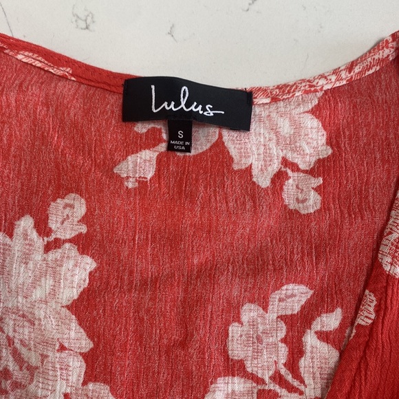 Lulus cropped floral top - Picture 2 of 2